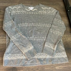 Womens Vineyard Vine sweater